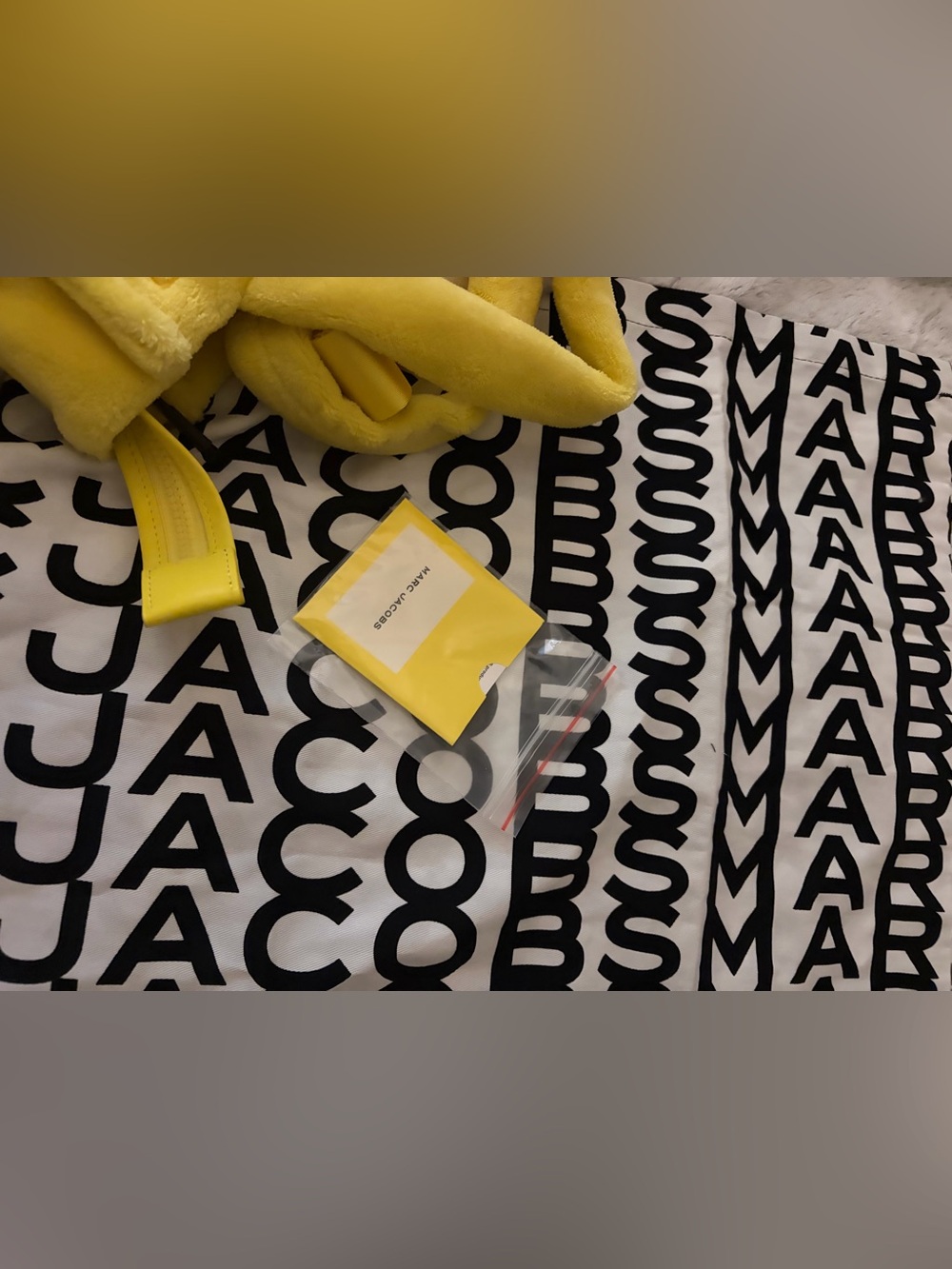 Marc Jacobs The Terry Tote Bag - Picture 6 of 7